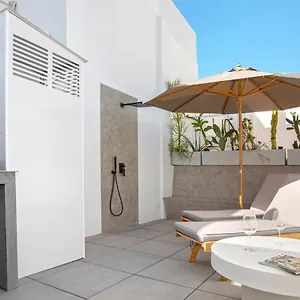 https://magnificent-renovated-2bd-2bth-duplex-with-terrace-city-centre.hotelsinnerja.org