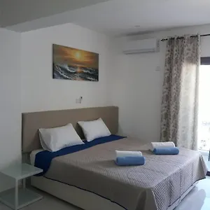 https://pl-hermes-studios-apartments.protaras-cy-hotels.com